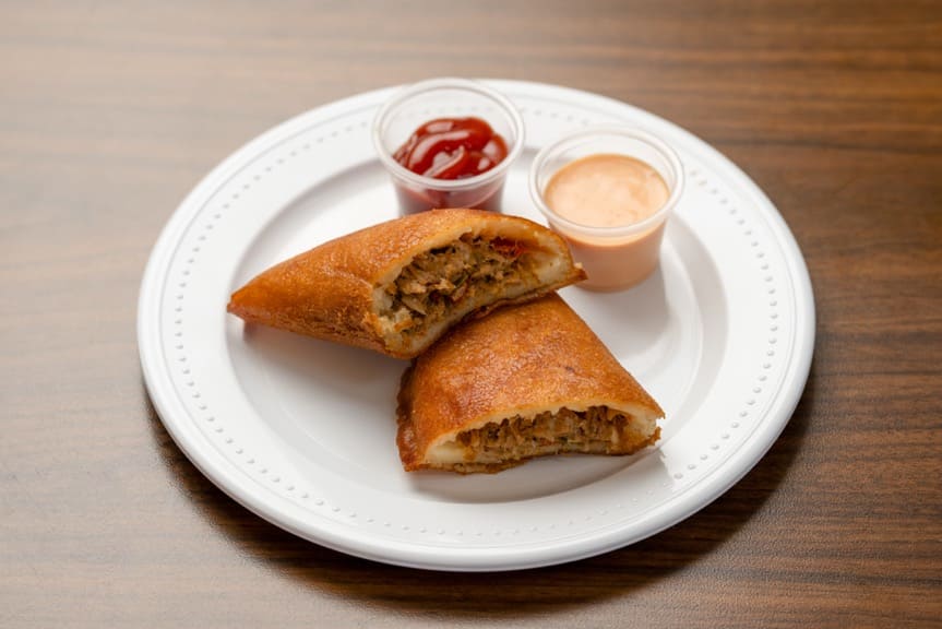 Empanada Venezolana Carne Desmechada